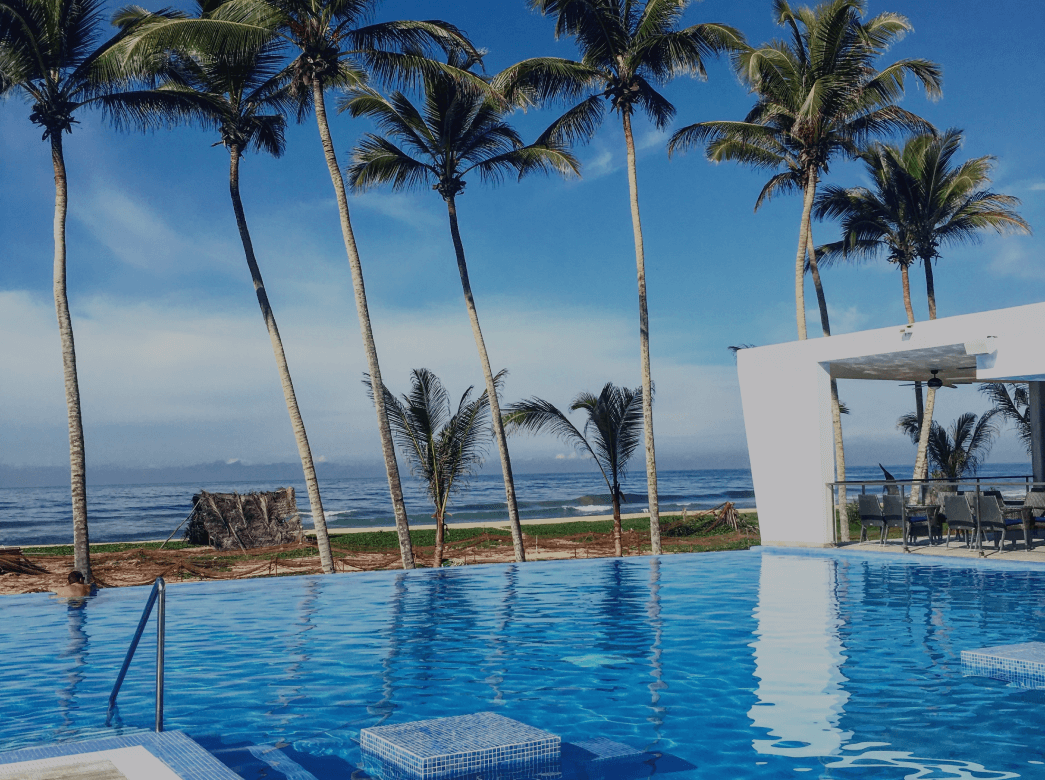 pool003